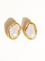 Yasmin  Pearl Round Earrings