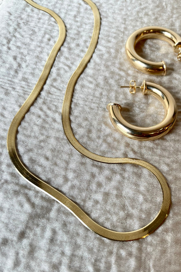 Herringbone Chains