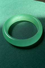 Quartizite Stone Bangle
