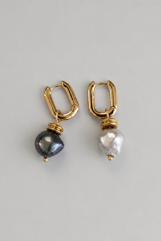 Lola Hoops