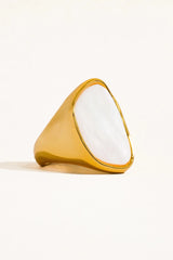 Calypso 18k Gold Natural Shell Statement Ring