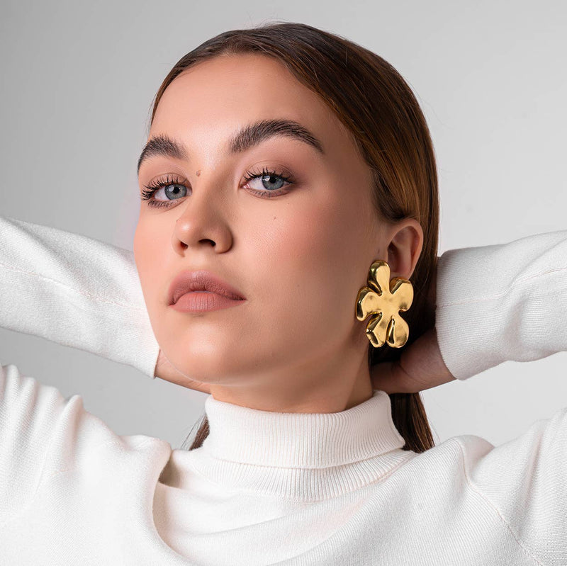 Flora Studs